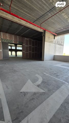 מחסנים, בן ציון גליס, פארק עסקים ירקון / אזור תעשיה סגולה, פתח תקווה