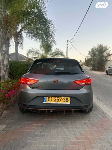 מודעת רכב סיאט לאון