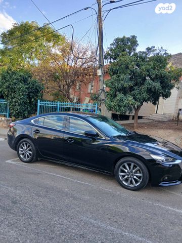 מודעת רכב מאזדה 6