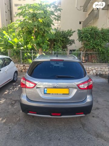 סוזוקי קרוסאובר