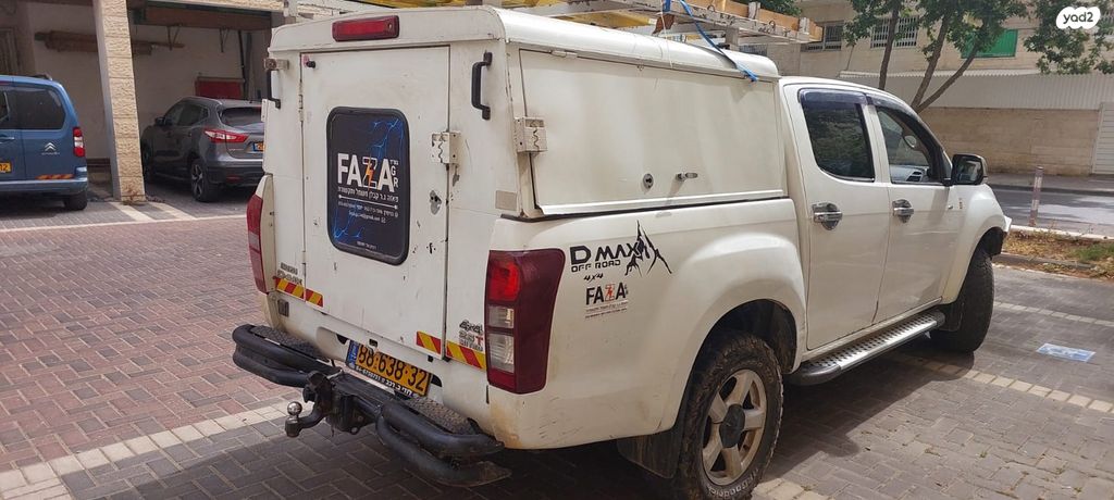 איסוזו די-מקס