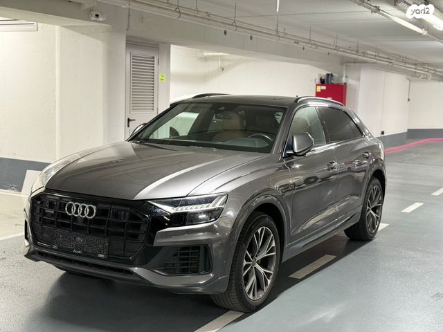 מודעת רכב אאודי Q8