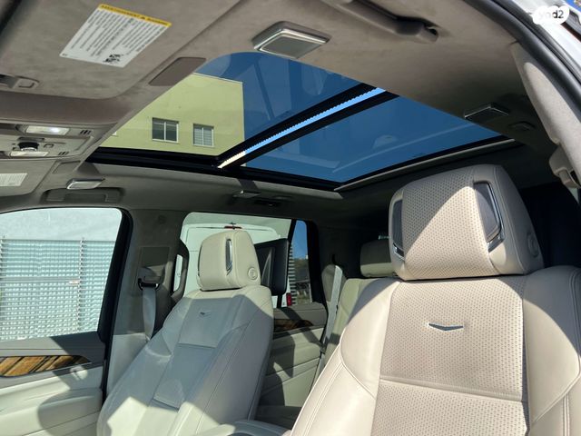 קאדילק אסקלייד