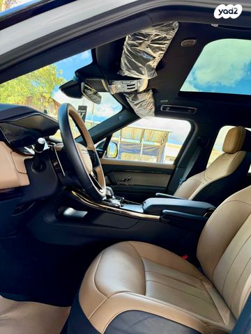 מודעת רכב לנד רובר ריינג' רובר ספורט