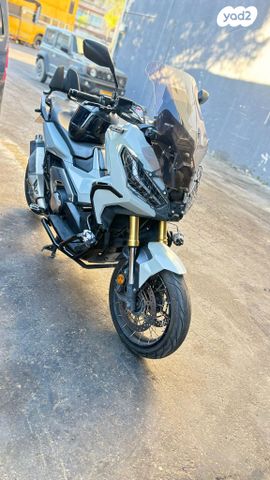 הונדה X-ADV750