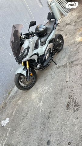 הונדה X-ADV750