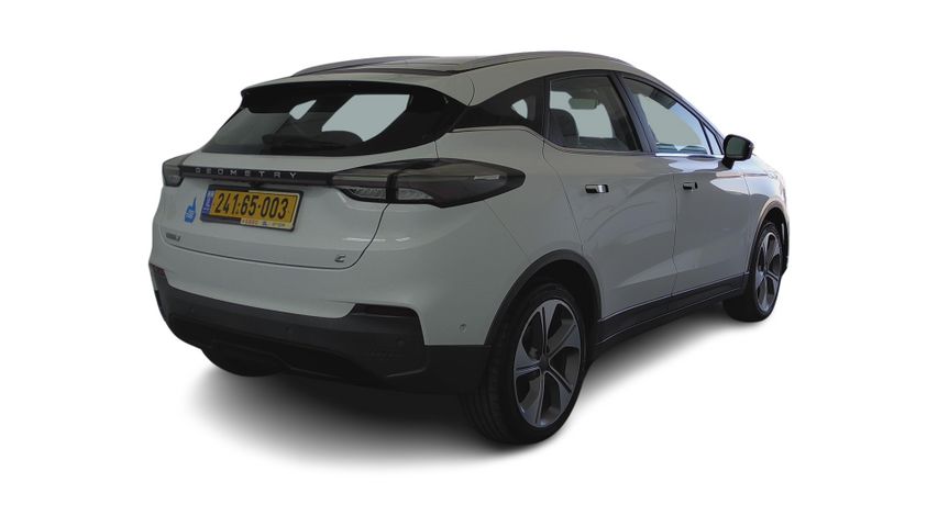 ג׳ילי Geometry C