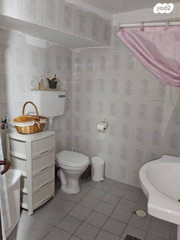 יחידת דיור, חיים ארלוזורוב 20, נאות גנים, נתניה