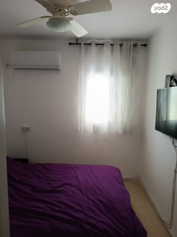 שדרות ירושלים 76