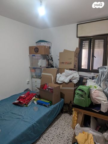 דירה, הפלמ"ח 1, יצחק רבין, מעלות תרשיחא