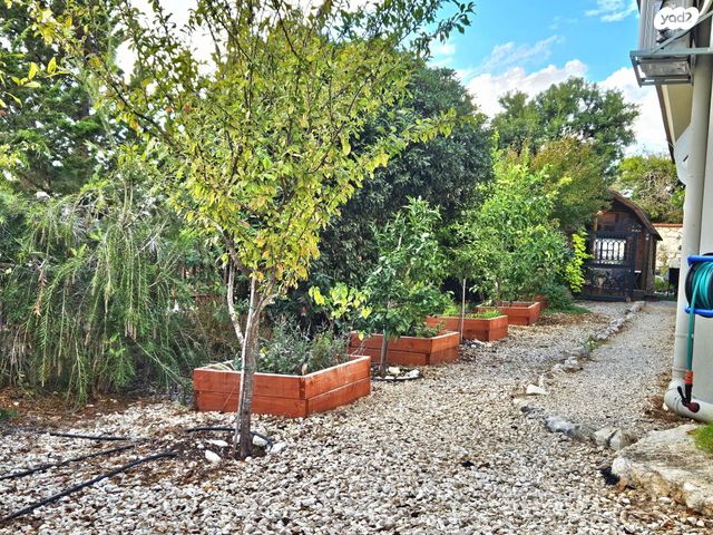 בית פרטי/ קוטג', כפר ורדים