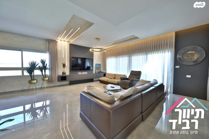 גג/ פנטהאוז, גבעת אלונים, קרית אתא