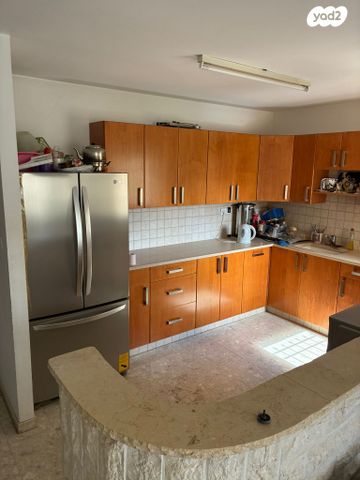 דירה, אריה דולצ'ין, גבעת משואה, ירושלים