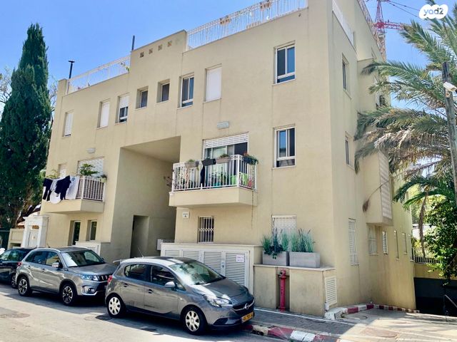 דופלקס, רוזנבלט 4, מכללת תל אביב יפו, דקר, תל אביב יפו