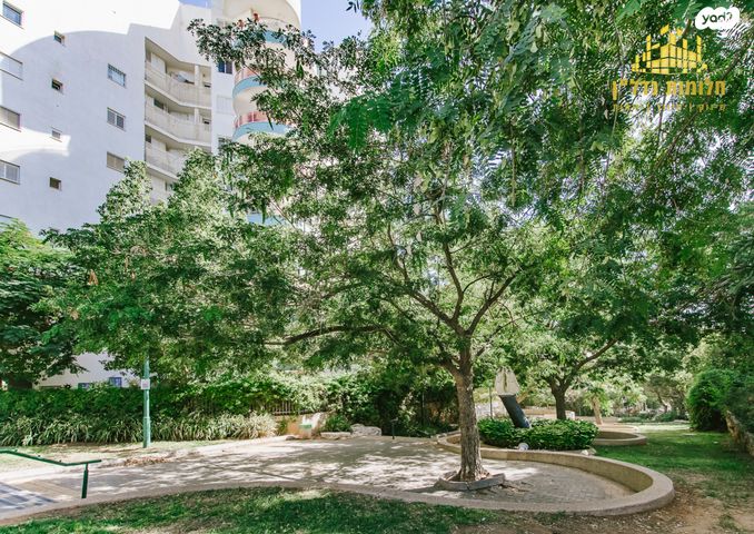 דירה, לוין שמעון זאב, מרכז, הרצליה