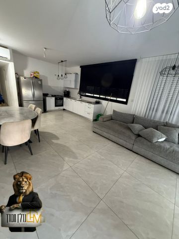 דירה, אריאל שרון 1, נווה שרון / שער העיר, נתיבות