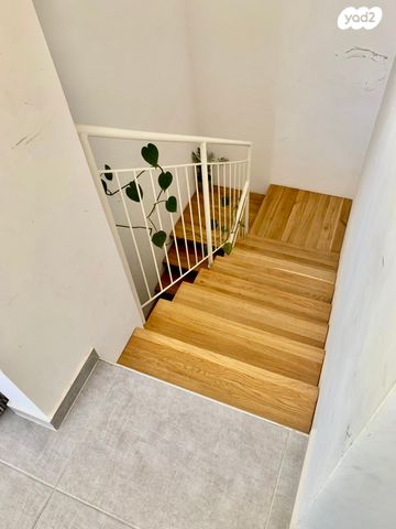 דופלקס, רוזנבלט 4, מכללת תל אביב יפו, דקר, תל אביב יפו