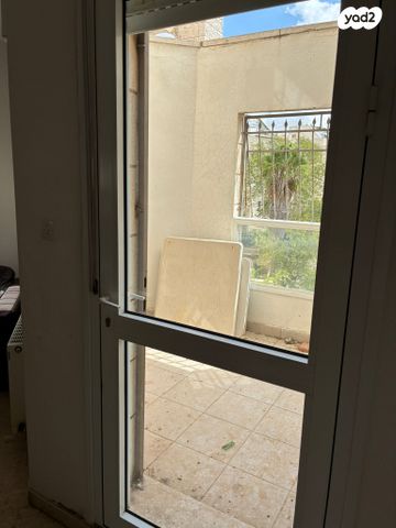 דירה, אריה דולצ'ין, גבעת משואה, ירושלים