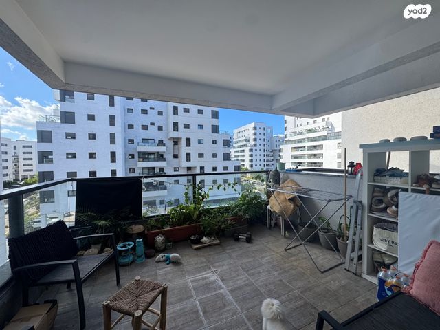 דירה, אור ים, אור עקיבא