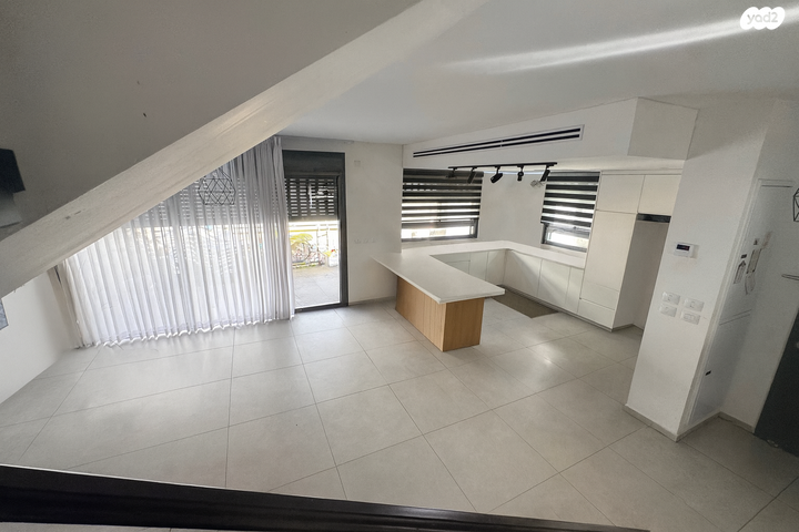 בית פרטי/ קוטג', אור ים, אור עקיבא