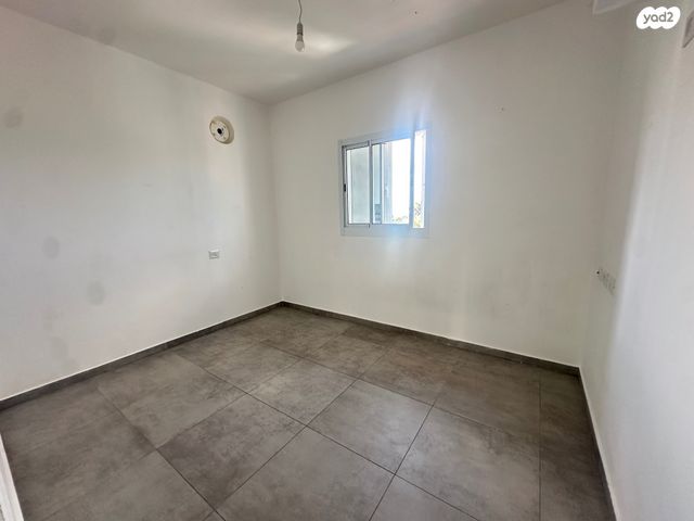 דירה, הגפן, גבעת אשכול, כפר סבא