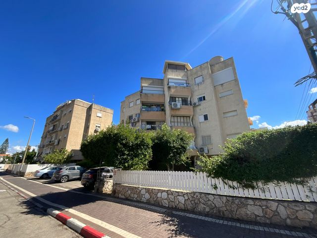 דירה, קליבנוב 8, קרית מוצקין