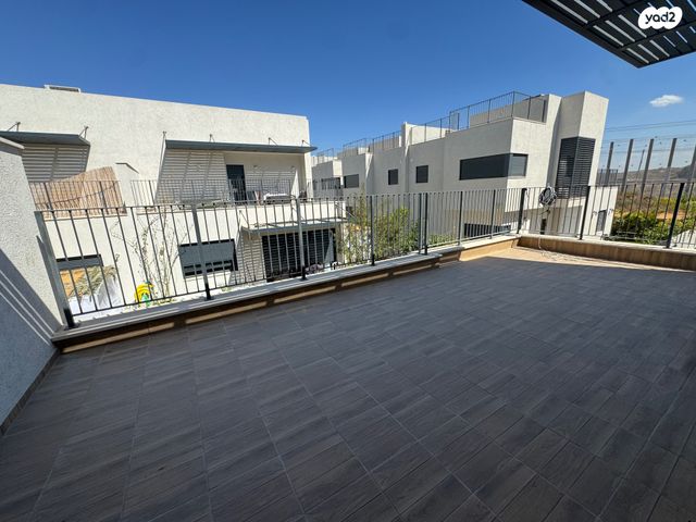 בית פרטי/ קוטג', אור ים, אור עקיבא