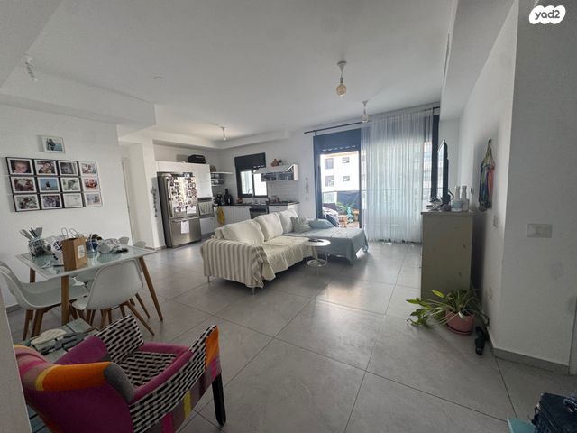 דירה, אור ים, אור עקיבא