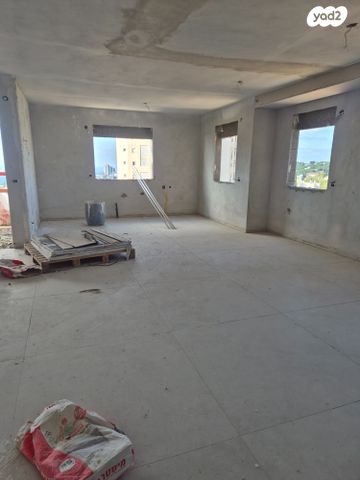 דירה, שדרות הצבי 40, כבירים, חיפה