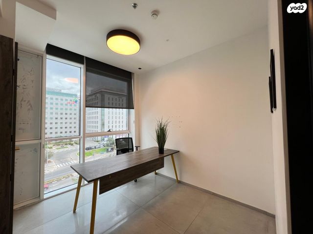 משרדים, הערבה 1, שאר העיר, גבעת שמואל