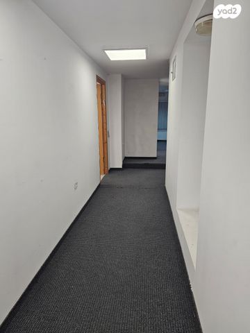 משרדים, היוזמים, אזור תעשיה יהלום, אור יהודה