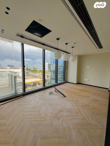 משרדים, פתח תקווה