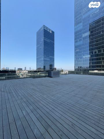 משרדים, פתח תקווה