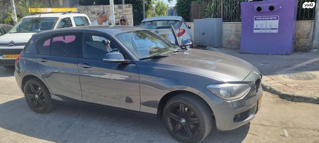 מודעת רכב ב מ וו סדרה 1