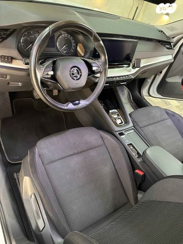 סקודה אוקטביה