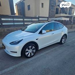 מודעת רכב טסלה מודל Y