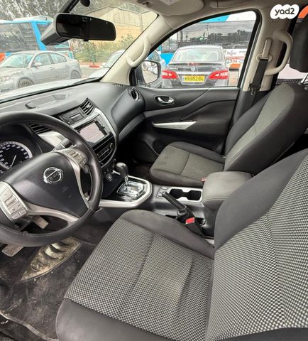 ניסאן נבארה