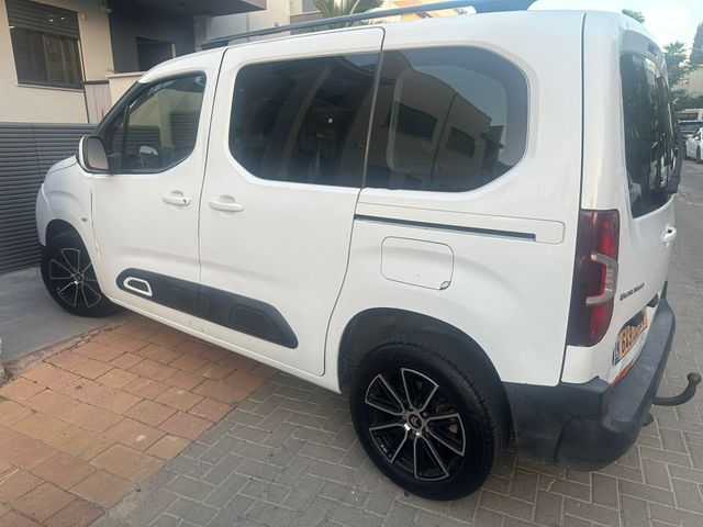 מודעת רכב סיטרואן ברלינגו 