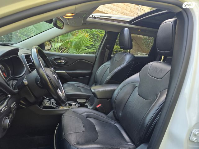 ג'יפ צ'ירוקי