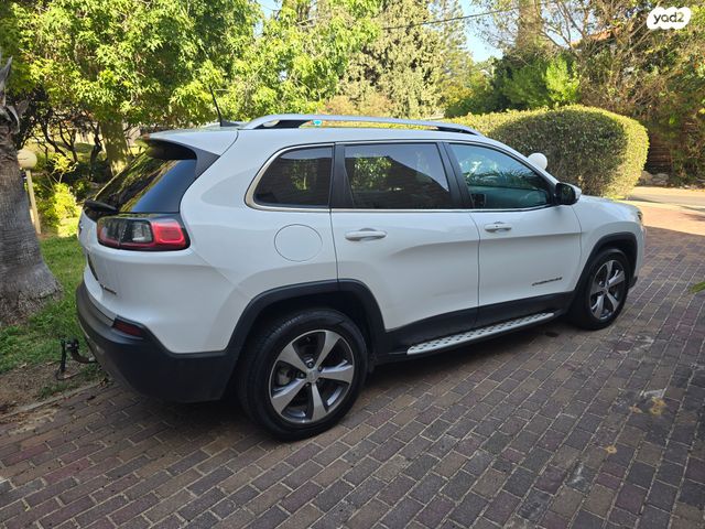 ג'יפ צ'ירוקי