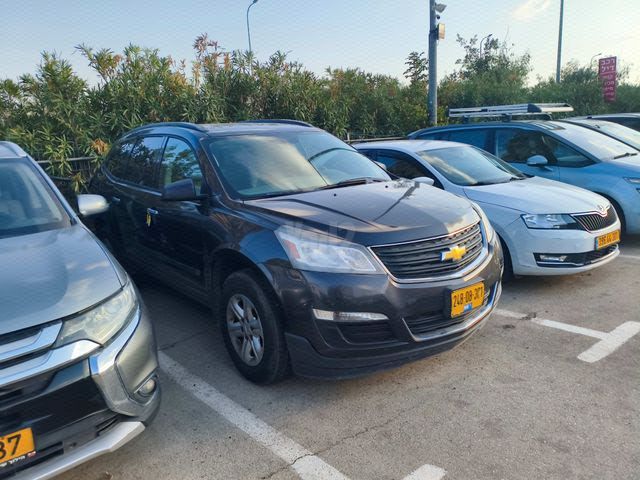 מודעת רכב שברולט טראוורס 2