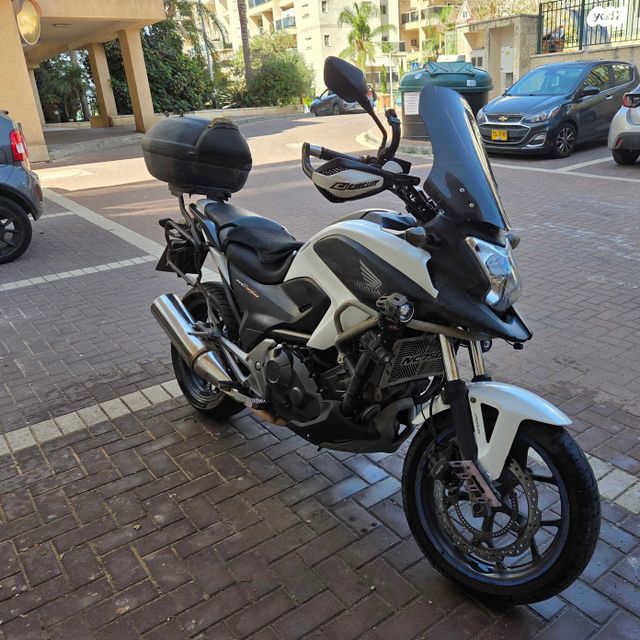 הונדה NC750X