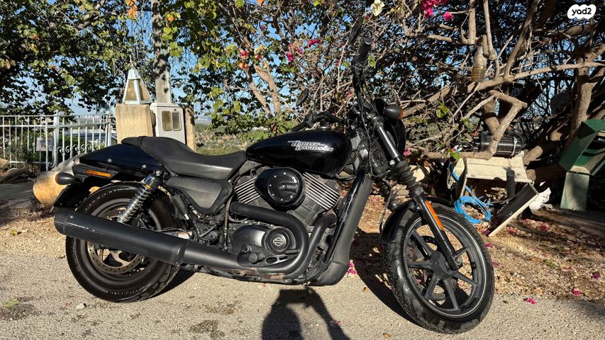 מודעת רכב הרלי דיווידסון סטריט רוד 750