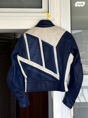 feedItemObj.data.row_1