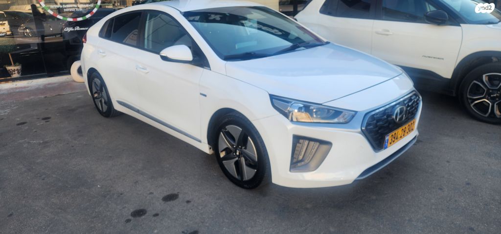 מודעת רכב יונדאי איוניק