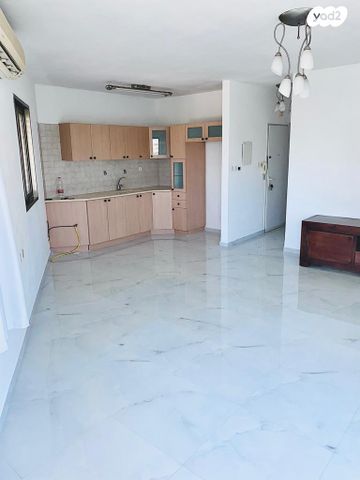 דירה, יוסף קארו 40, תקומה / קרית חזני, פתח תקווה