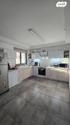 דירה, הגל 10, החותרים, טירת כרמל