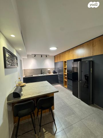 דירה, אליהו הנביא 56, פסגות אפק, ראש העין