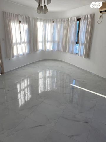 דירה, יוסף קארו 40, תקומה / קרית חזני, פתח תקווה