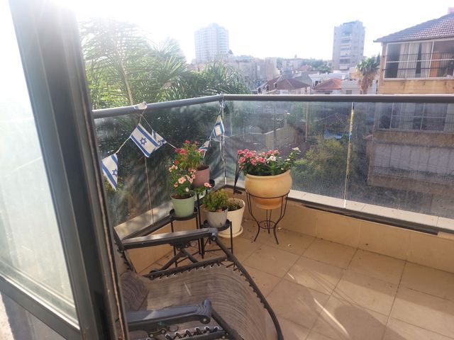 דירה, אברבנאל 3, שעריים, רחובות